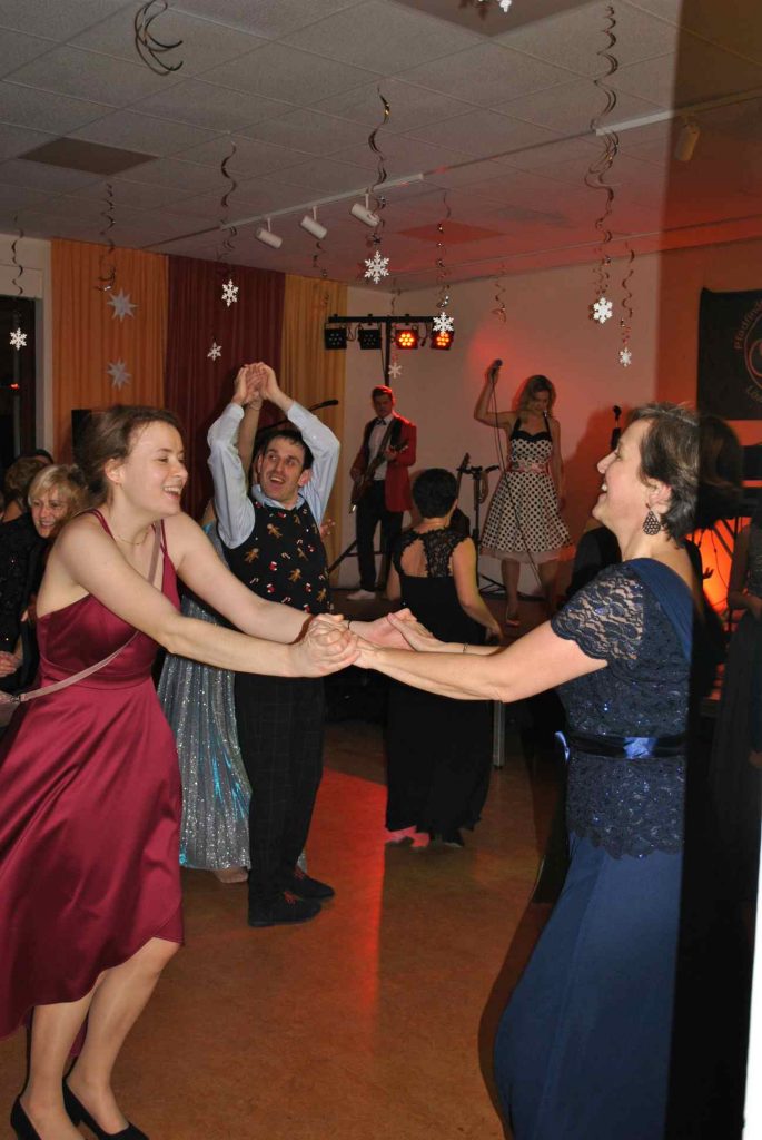 Asperner Winternacht powered by Gruppe 22